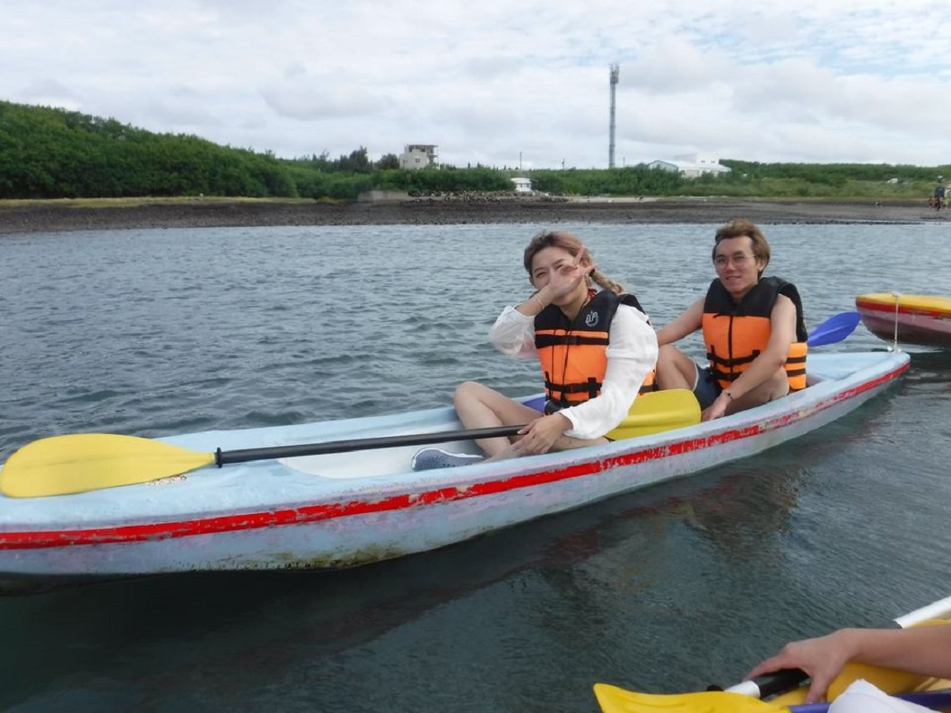 澎湖旅遊-獨木舟跨島